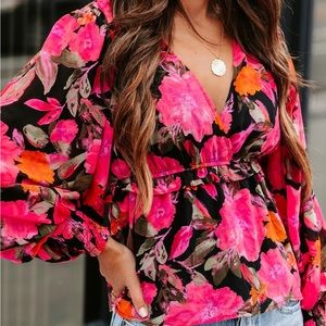 VICI floral blouse 🌺🌺